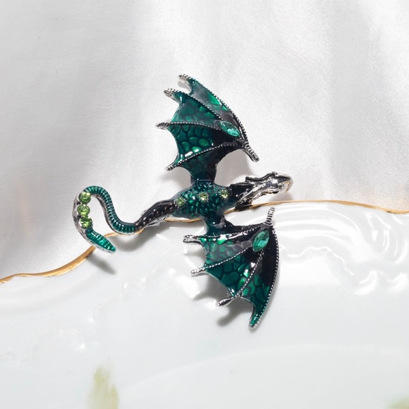 ✨Betsey Johnson Draco Dragon Brooch - Picture 5 of 7